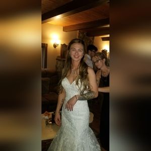 Wedding dress